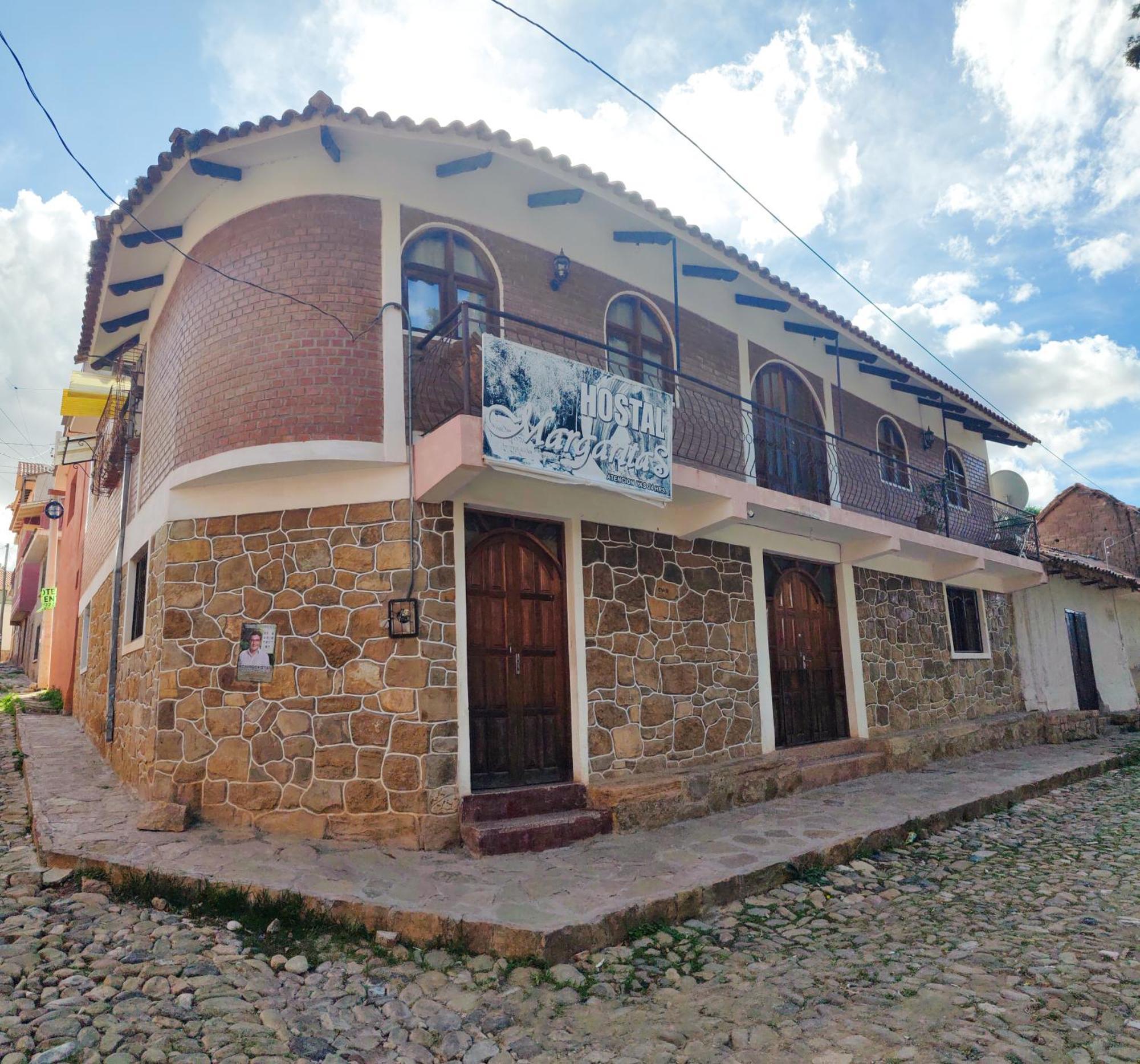 Hostal Margaritas - Torotoro ภายนอก รูปภาพ